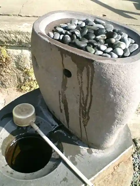 宝戒寺の手水舎