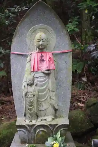 宝山寺奥之院(奈良県)
