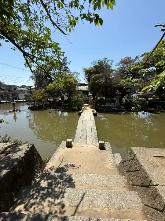 住吉神社の{uncategorized: "未分類", other: "その他", undefined: "問題あり", building: "その他建物", grave: "お墓", sacred_gate: "鳥居", guardian: "狛犬", statue: "像", buddha: "仏像", history: "歴史", nature: "自然", garden: "庭園", animal: "動物", pagoda: "塔", temizu: "手水舎", mountain_gate: "山門・神門", sanctuary: "本殿・本堂", subordinate: "末社・摂社", art: "芸術", scenery: "景色", jizo: "地蔵", ema: "絵馬", goshuin: "御朱印", omikuji: "おみくじ", items: "授与品その他", amulet: "お守り", goshuincho: "御朱印帳", eats: "食事", festival: "お祭り", votive_dance: "神楽", shichigosan: "七五三参", wedding: "結婚式", experience: "体験その他", initially: "初詣", around: "周辺", anti_infection: "感染症対策"}