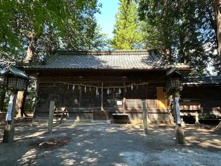 三柱神社(長野県)