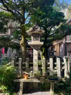 白雲神社の{uncategorized: "未分類", other: "その他", undefined: "問題あり", building: "その他建物", grave: "お墓", sacred_gate: "鳥居", guardian: "狛犬", statue: "像", buddha: "仏像", history: "歴史", nature: "自然", garden: "庭園", animal: "動物", pagoda: "塔", temizu: "手水舎", mountain_gate: "山門・神門", sanctuary: "本殿・本堂", subordinate: "末社・摂社", art: "芸術", scenery: "景色", jizo: "地蔵", ema: "絵馬", goshuin: "御朱印", omikuji: "おみくじ", items: "授与品その他", amulet: "お守り", goshuincho: "御朱印帳", eats: "食事", festival: "お祭り", votive_dance: "神楽", shichigosan: "七五三参", wedding: "結婚式", experience: "体験その他", initially: "初詣", around: "周辺", anti_infection: "感染症対策"}