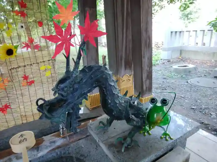 彌彦神社 (伊夜日子神社)の手水舎