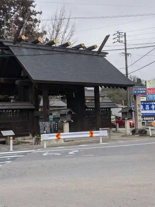 猿投神社の山門・神門