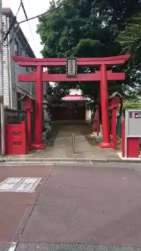 御蔵稲荷神社の鳥居