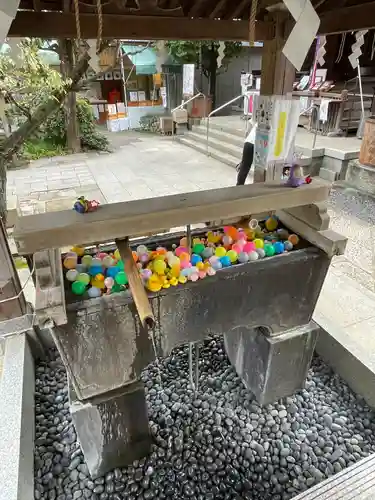 鳩森八幡神社の手水舎