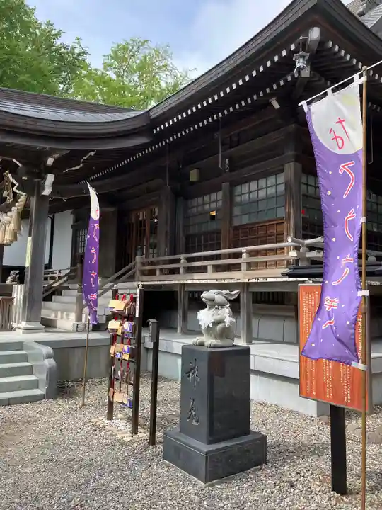 湯倉神社の本殿・本堂