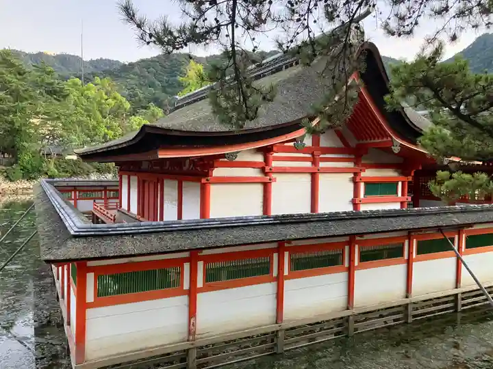 厳島神社(広島県)