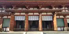 薬師寺の本殿