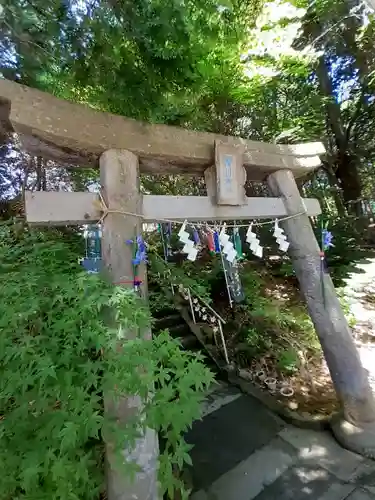 滑川神社 - 仕事と子どもの守り神(福島県)