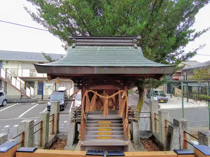 八幡社(丹陽町伝法寺)の本殿・本堂