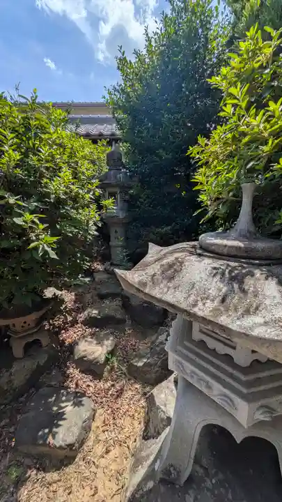西浦神社(萱野神社境外摂社・御旅所)(滋賀県)
