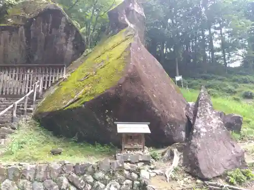 岩屋神社（妙見神社　祖師野八幡宮摂社）(岐阜県)
