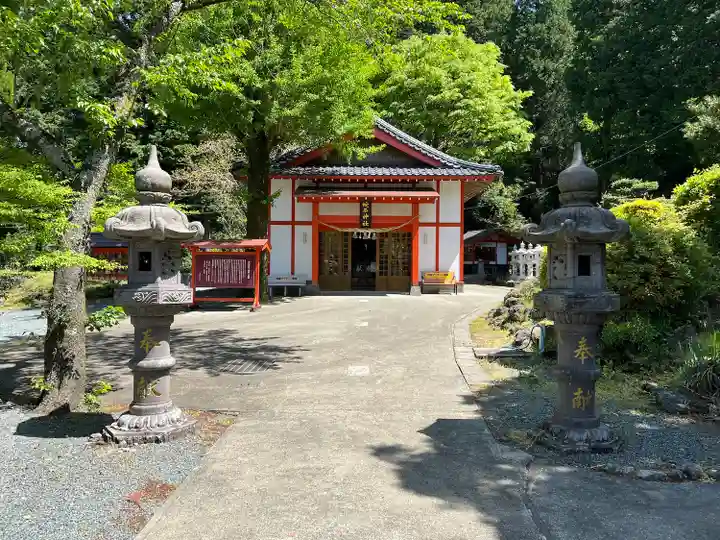 赤水蛇石神社の本殿・本堂