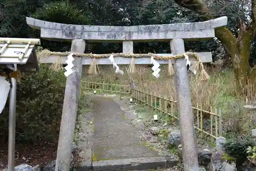 丹生酒殿神社の鳥居