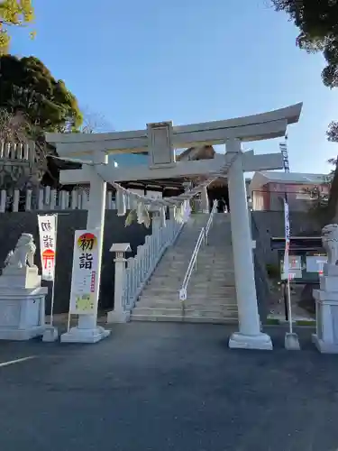 草津八幡宮の鳥居