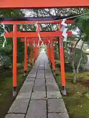 尾曳稲荷神社の鳥居