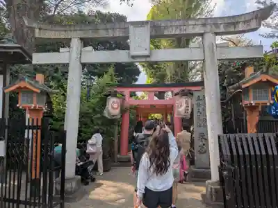 花園稲荷神社の鳥居