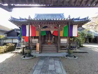 東南院の本殿・本堂