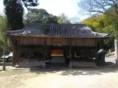 真止戸山神社の建物その他