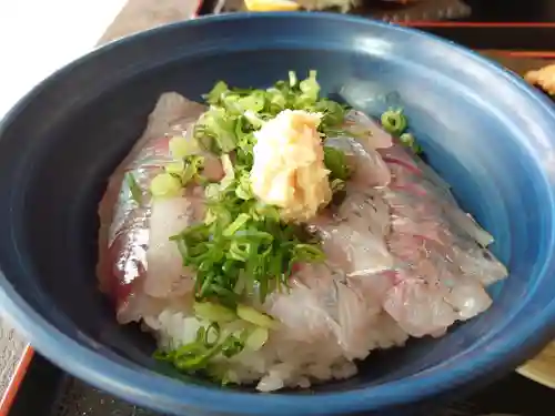 多比神社の食事