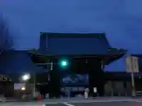 本願寺(西本願寺)の山門・神門