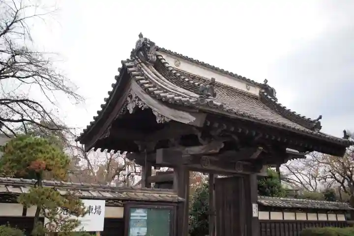 成就院浄光寺の山門・神門