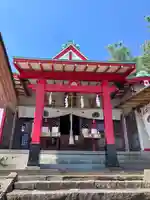 差出磯大嶽山神社 仕事と健康と厄よけの神さまの本殿・本堂
