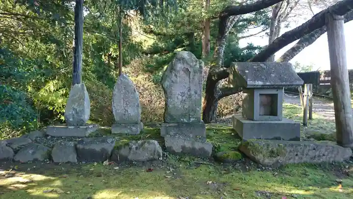 高館義経堂のその他建物
