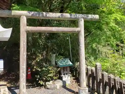 高座神社の末社・摂社