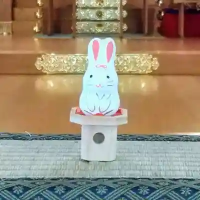 彌彦神社　(伊夜日子神社)の像