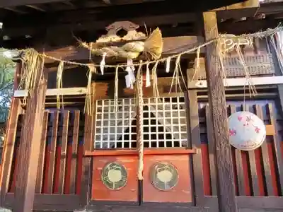 大船津稲荷神社の本殿