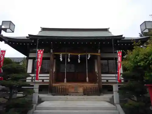 木曽根氷川神社の本殿