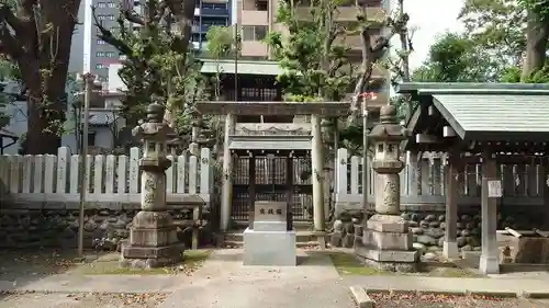 日出神社の鳥居