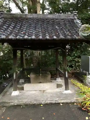 苗代神社の手水舎