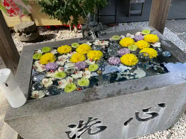 蛇窪神社の手水舎