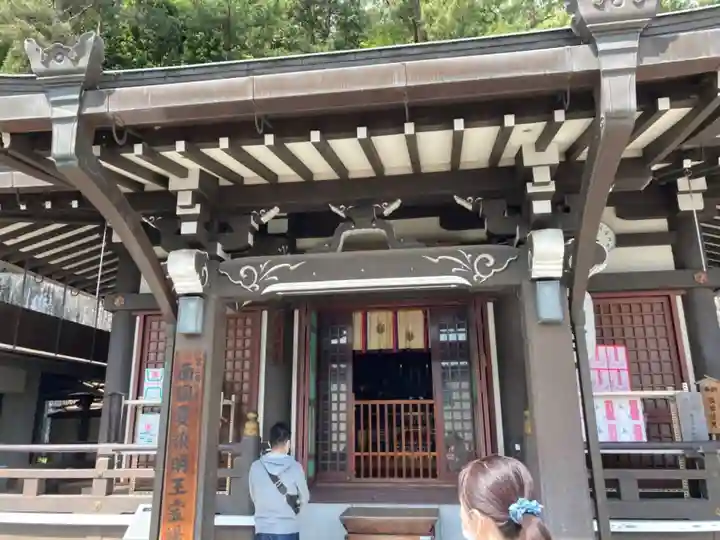 門戸厄神東光寺の本殿・本堂