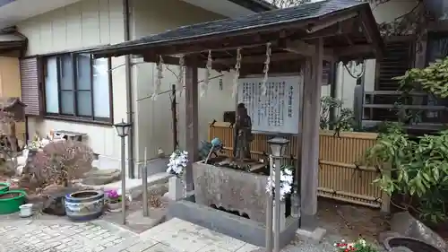 松雲寺の手水