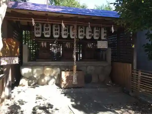 伊奴神社の末社