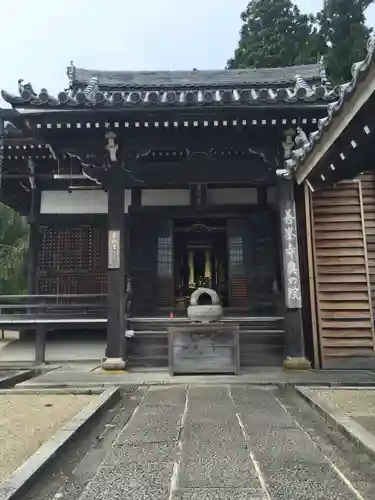 善峯寺の本殿・本堂