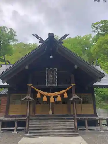 夕張神社の本殿