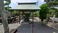 那閉神社の手水舎