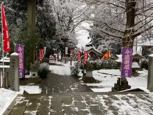 鳴雷神社の建物その他