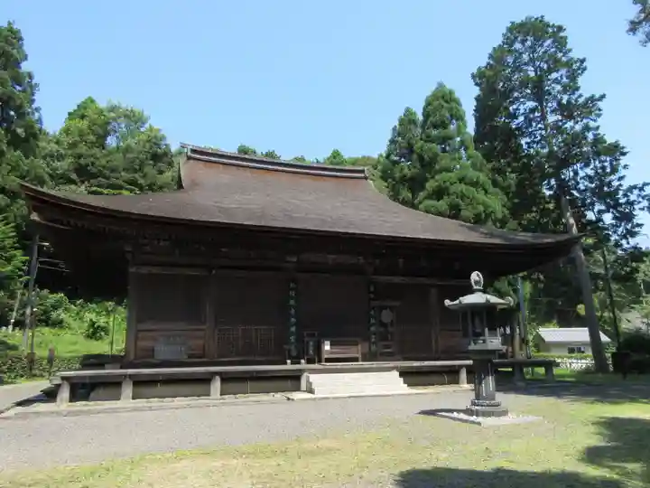 中山寺の本殿・本堂