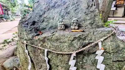 道野辺八幡宮の像