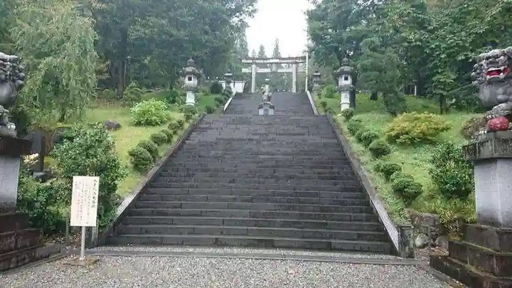 八海山尊神社のその他建物
