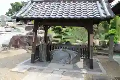 家原寺の手水