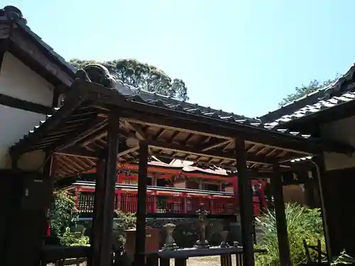 丹生官省符神社の本殿・本堂