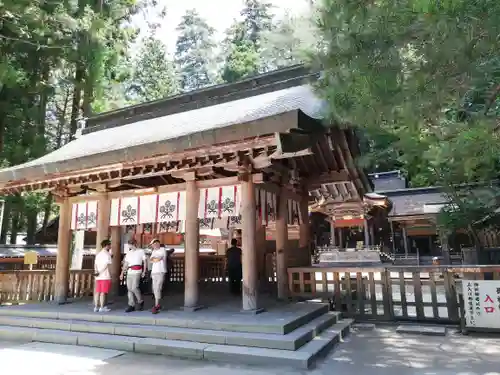 諏訪大社の本殿・本堂