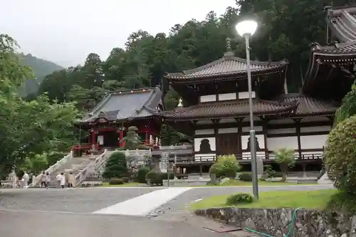 久遠寺の建物その他