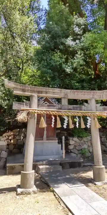 安居神社の末社・摂社